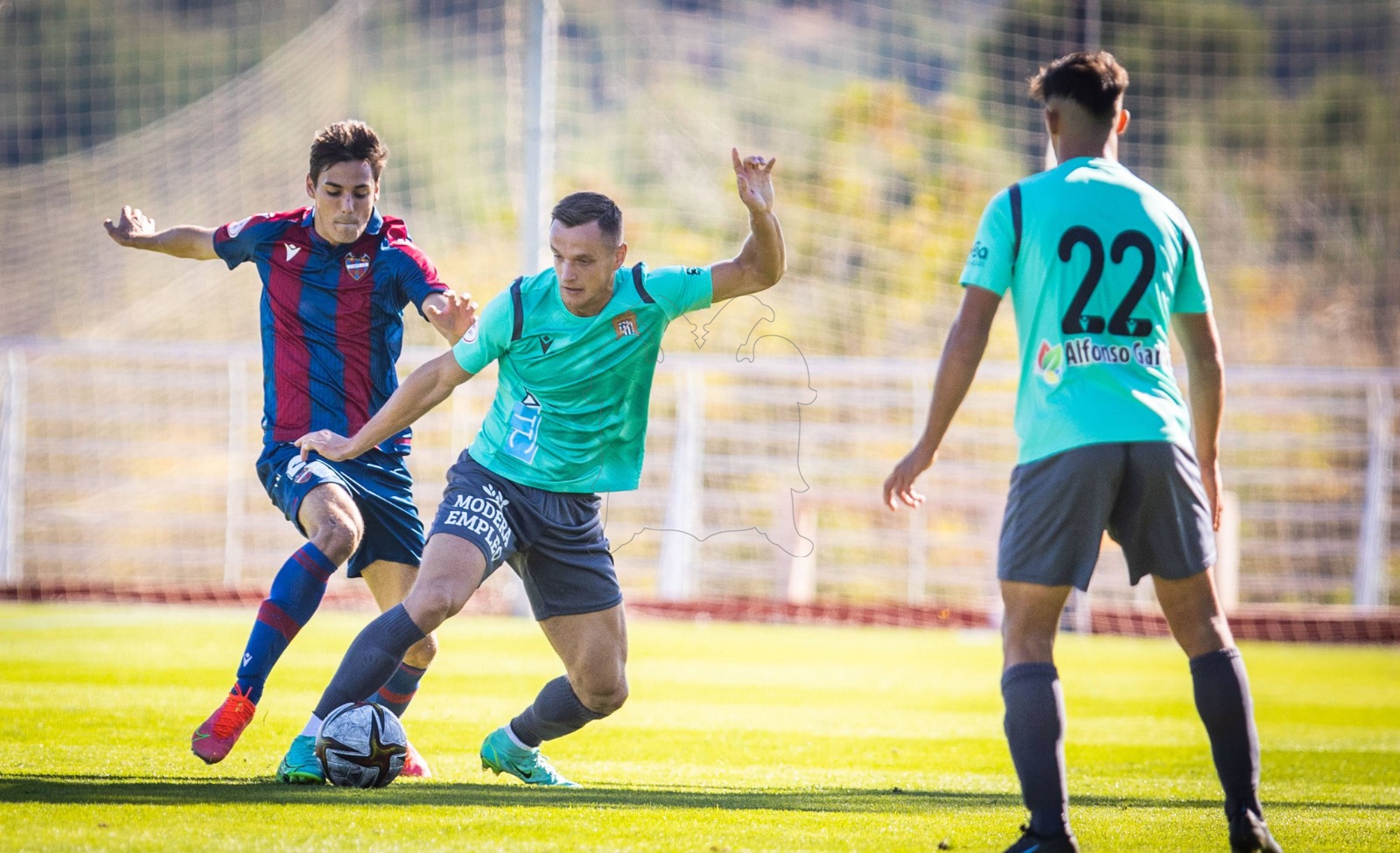 Image for Atlético Levante U.D. 2 - 0 Águilas F.C. |CRÓNICA| La primera derrota fuera de casa deja víctimas