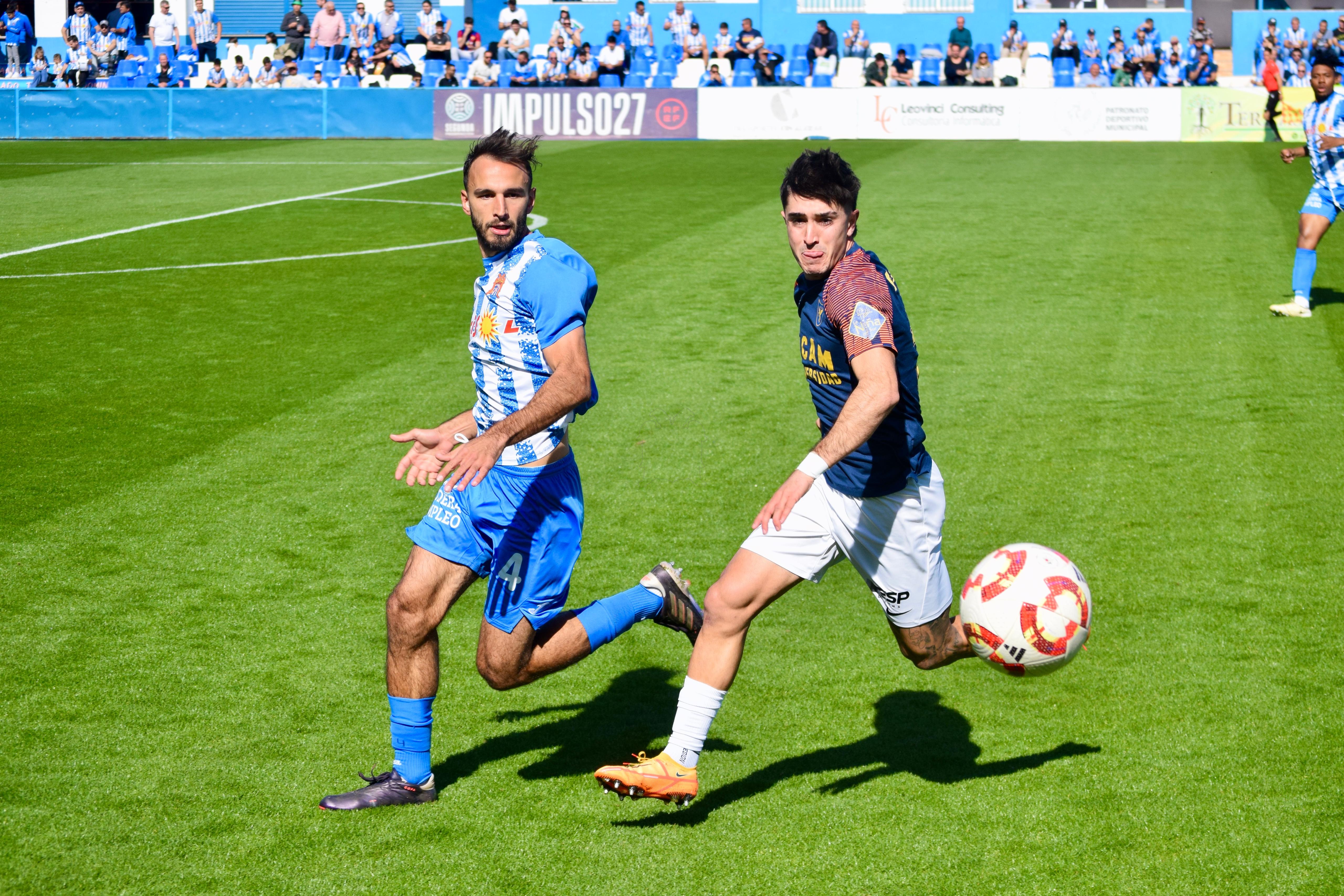Image for CRÓNICA: Águilas 2 - 1 UCAM Murcia // Un sobresaliente para entrar en playoff