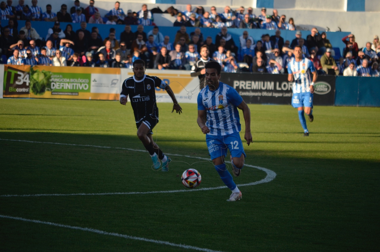 Image for Águilas F.C. 0 - 1 R.B. Linense |CRÓNICA | El Águilas se quema en el 94’