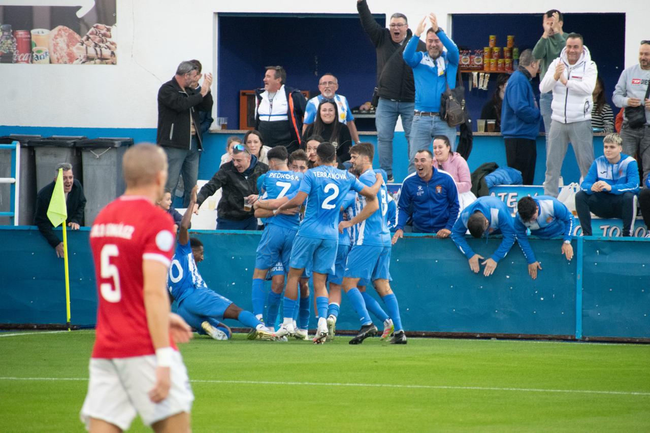 Águilas 2 - 1 Estepona / CRÓNICA // Este equipo es imparable
